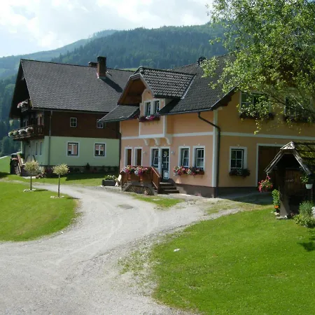 Hintereggerhof Farm stay Pruggern